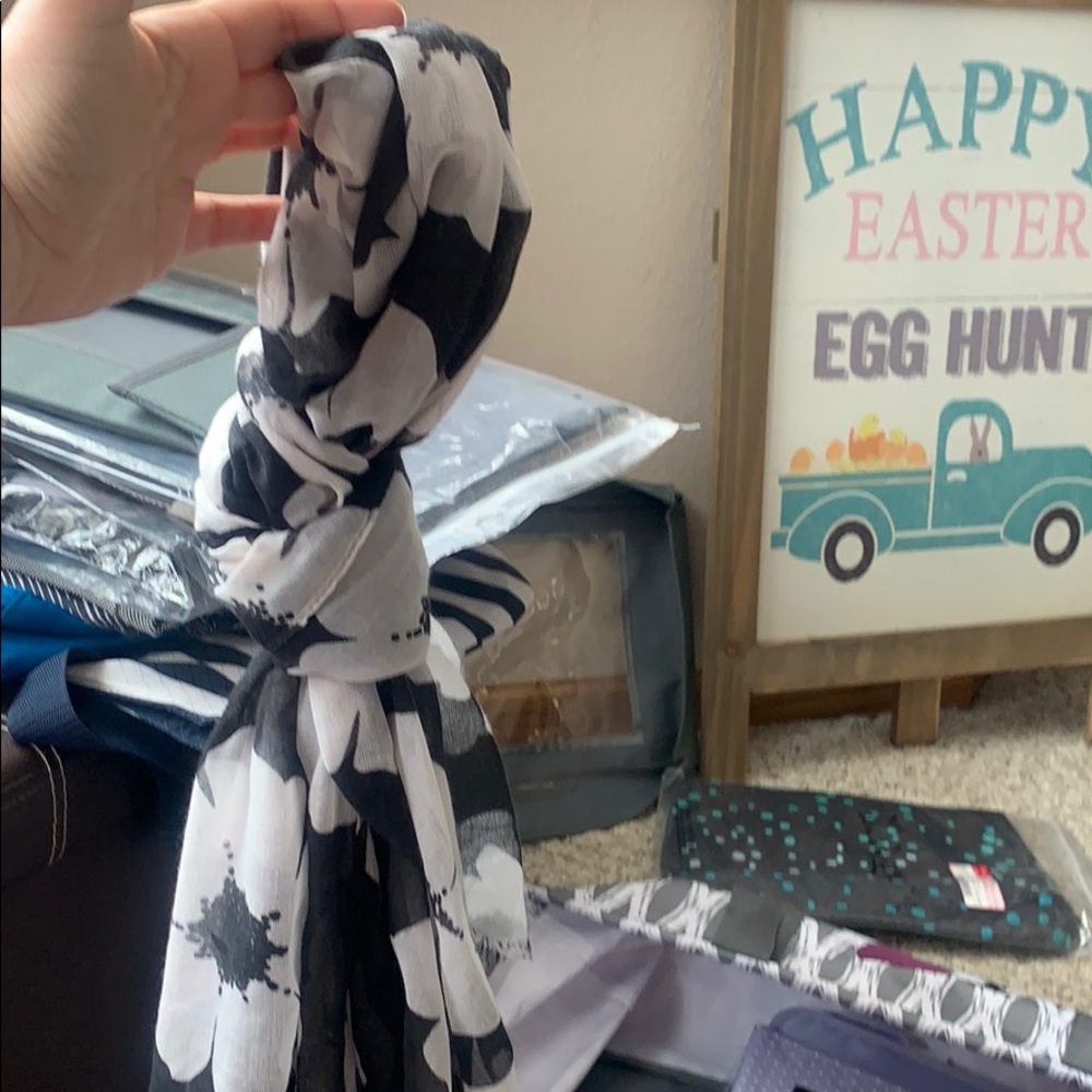 31 thirty one scarf